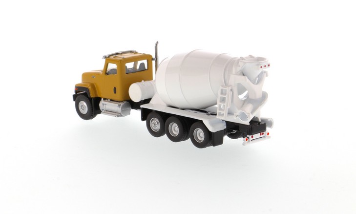 DM Diecast Masters 85512 Cat CT681 Concrete Mixer / Beton Mischer