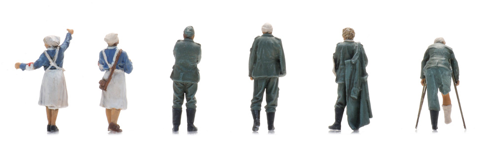 5120045 WM verwundete Soldaten + Krankenschwest