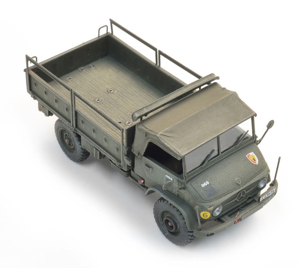 Artitec 6870779 BE Unimog 404s bakwagen open groen