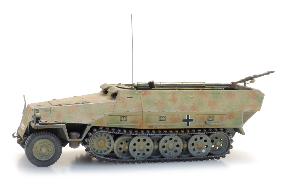 6870479 WM Sdkfz 251/2 D Camo