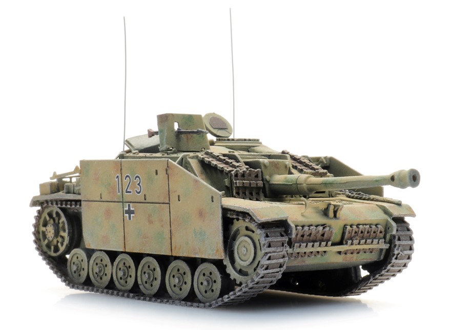 6870562 StuG III Ausf. G, 3-Ton Tarnung