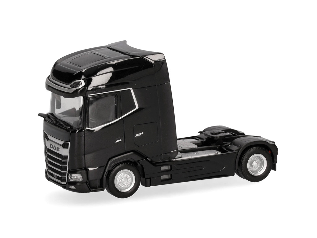 315791-003 DAF XG+ SZM (2a) schwarz