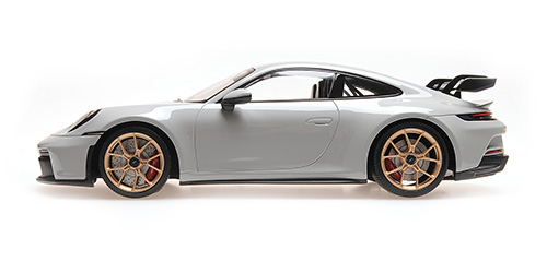 Minichamps 117069001 Porsche 911(992) GT3 2021 - kreide