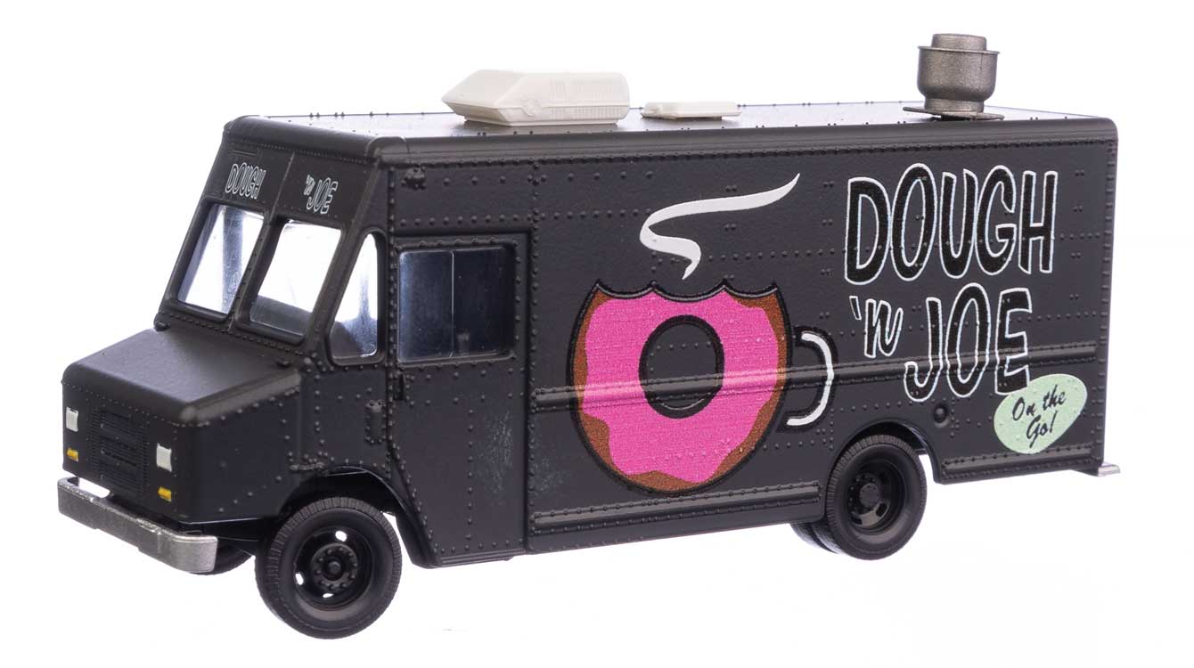 12111 Morgan Olson Route Food Truck Dough&Joe