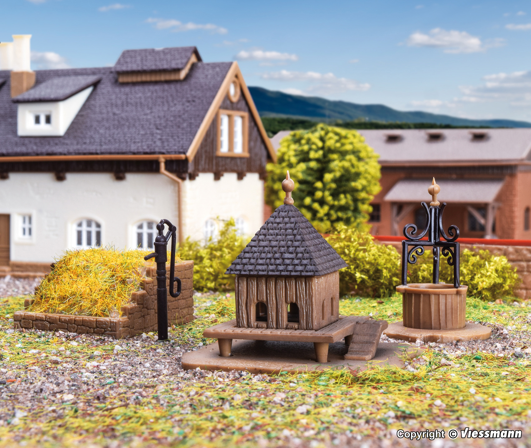 47708 Ausstattung zum Bauerngehöft
