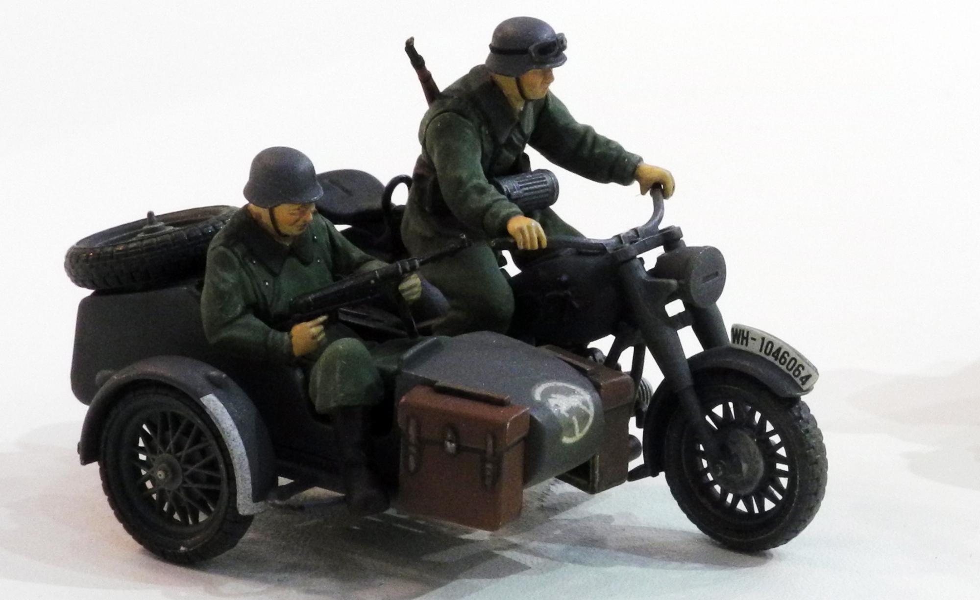 32578 Dt. Motorrad mit Beiwagen