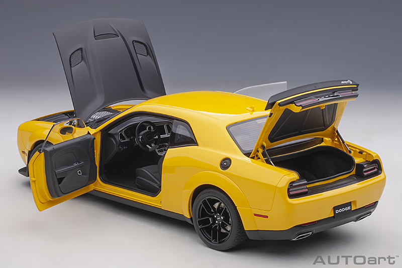AUTOart 71737 Dodge Challenger SRT Hellcat 2018