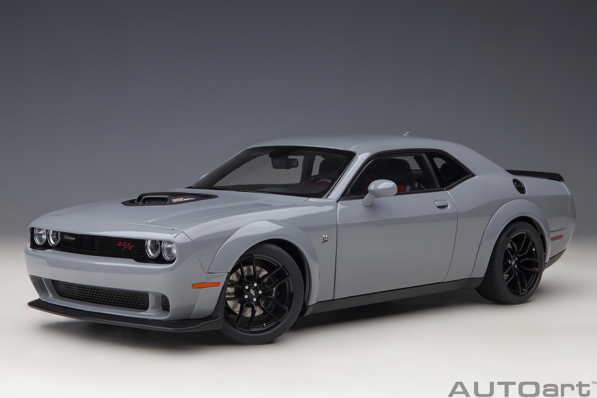71774 Dodge Challenger R/T Scat Pack Widebody