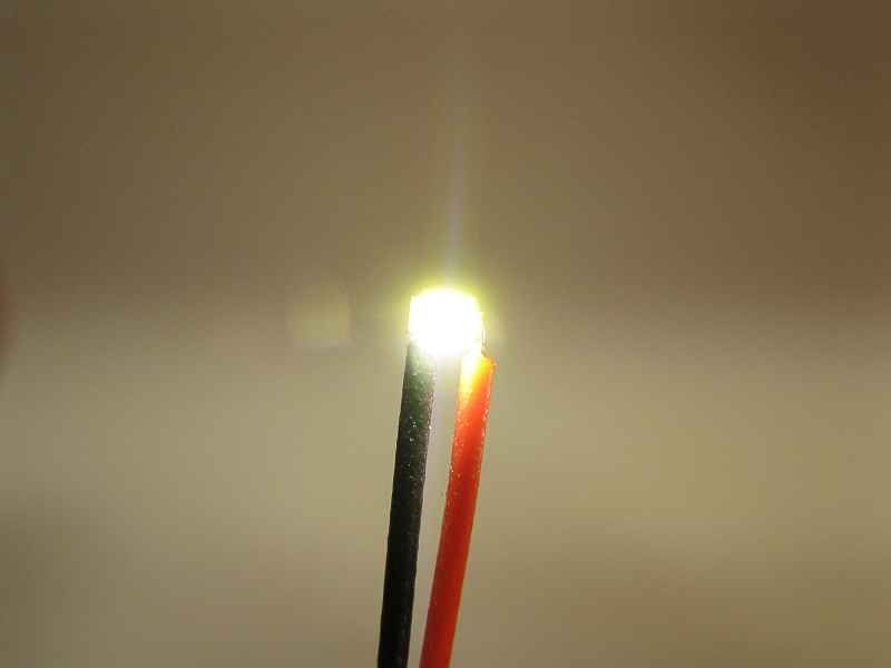 50039 LED SMD 0603 mit Kabel warmweiß für Car