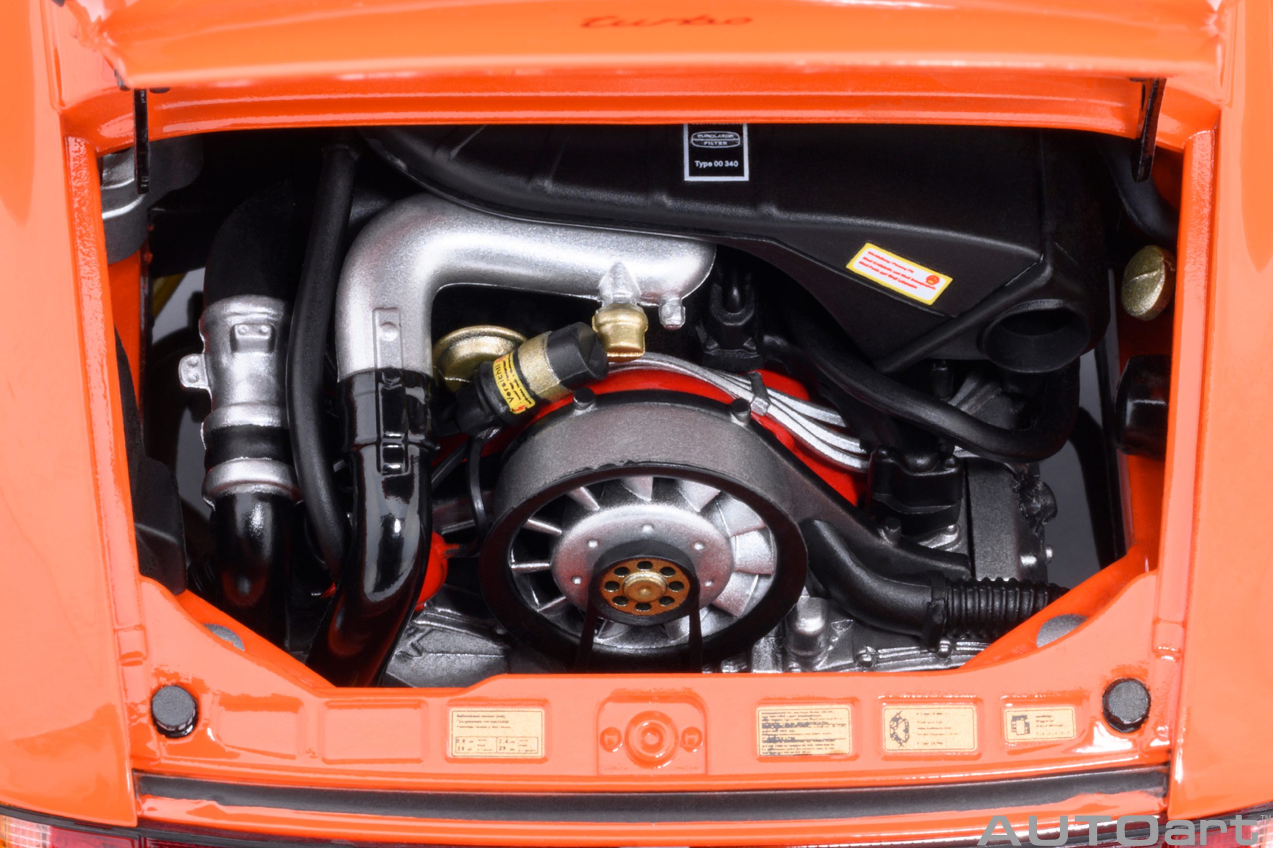 AUTOart 78112 Porsche 911 (930) Turbo 3.0 Orange