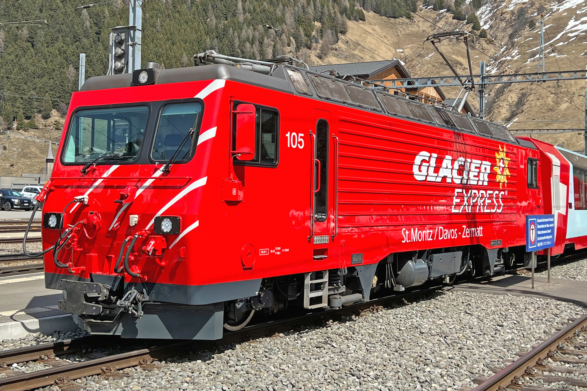 1262275 MGB HGe 4/4 II 105 Ep.6