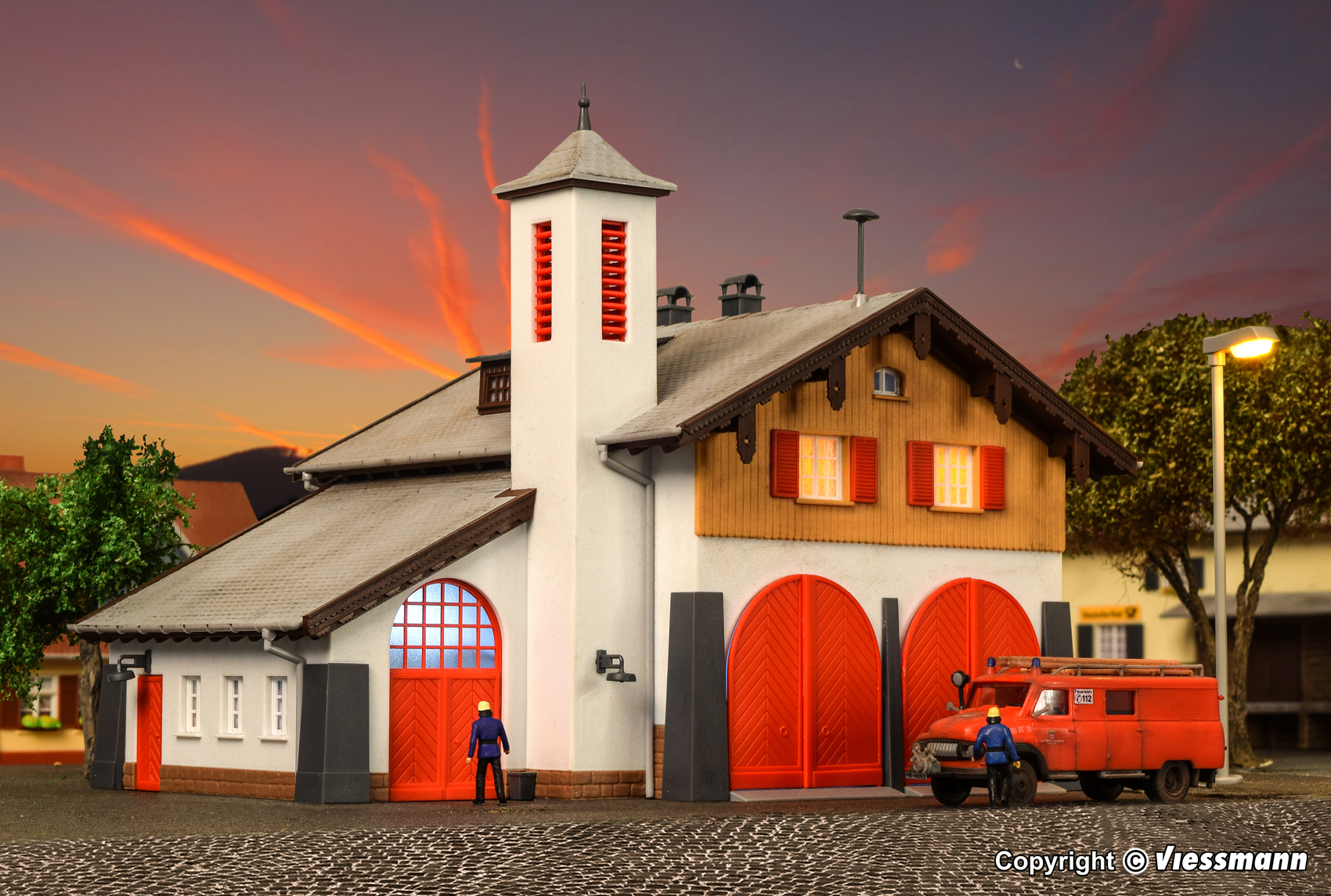 Kibri 39214 Feuerwehr mit Dorfgemeinschaftshaus