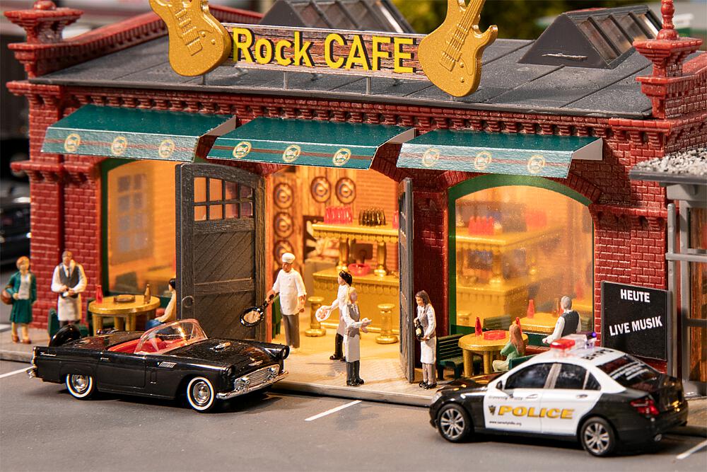 130149 Rock Cafe