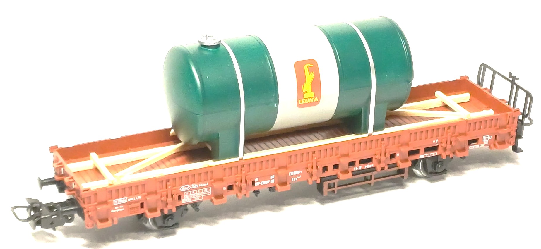 2544 Ladegut großer Kessel LEUNA 140 mm
