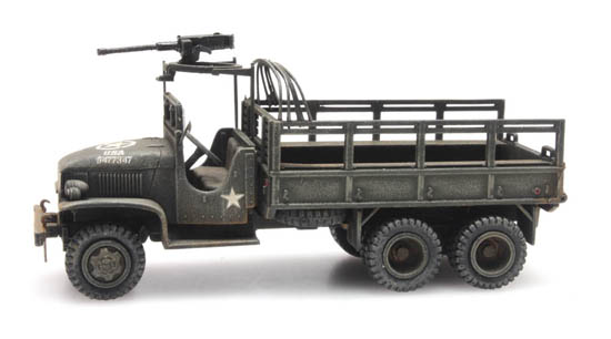 387.345 US GMC 353 open cab cargo/1machine gun