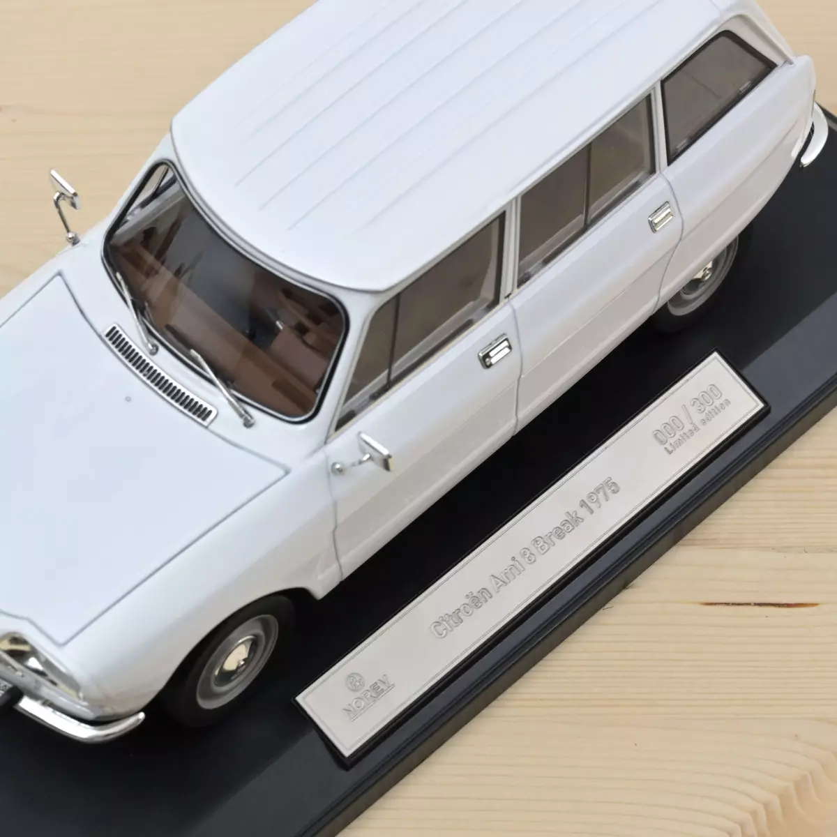 Norev 181675 Citroen Ami8 Break weiß (1975)