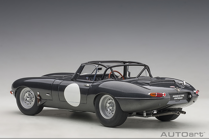 AUTOart 73647 Jaguar Lightweight E-Type 2015 grau