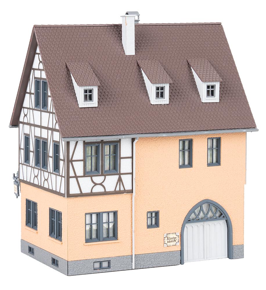 Faller 130147 Fachwerkhaus mit Wirtschaftsg