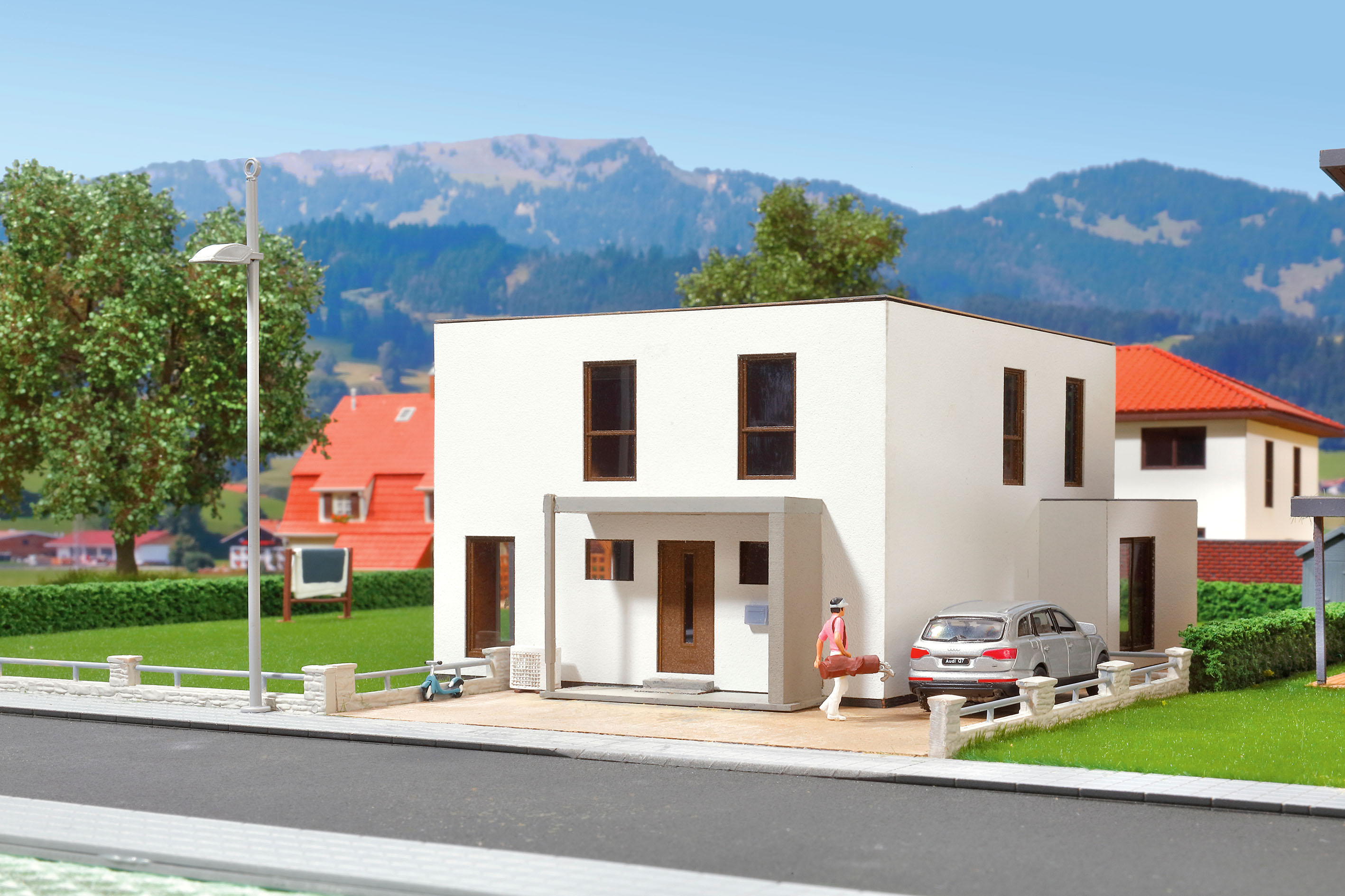 38339 H0 Kubushaus Lina mit Terrass