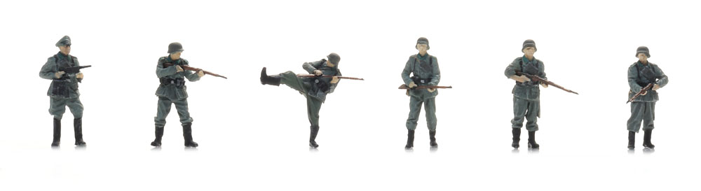 5120044 WM-Infanterie durchbricht Tür (6x)