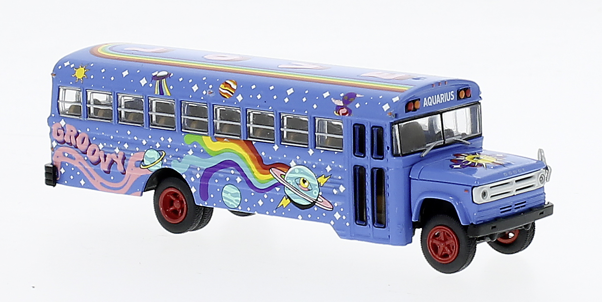 61334 Dodge S600 Bus Flower Power