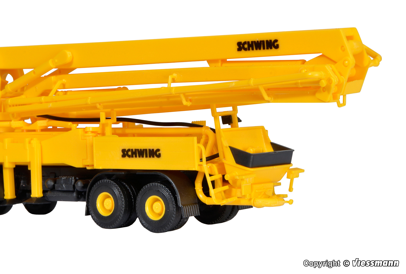 Kibri 10200 MB 3328 Betonpumpe Schwing 4-achs
