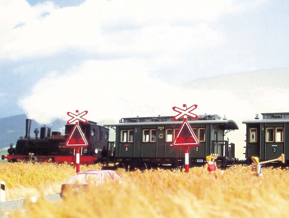 5966 Bahnübergang Warnblinkanlage Schweiz