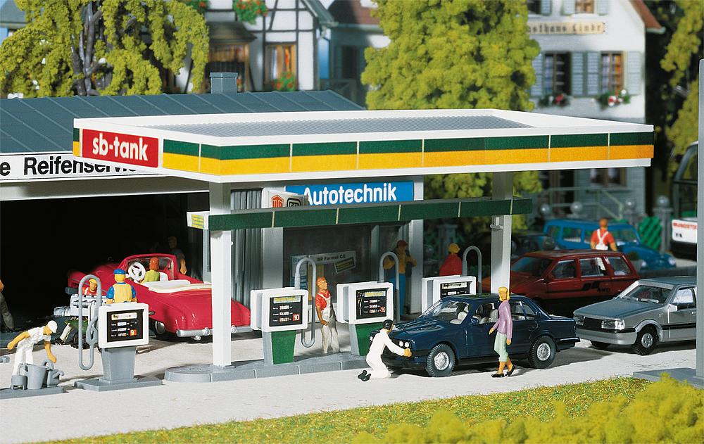 130346 Zapfsäulen, überdacht