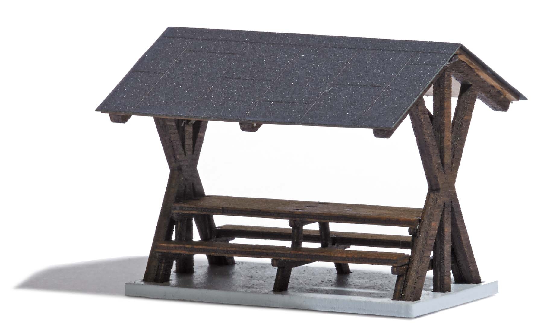 1563 Überdachter Rastplatz