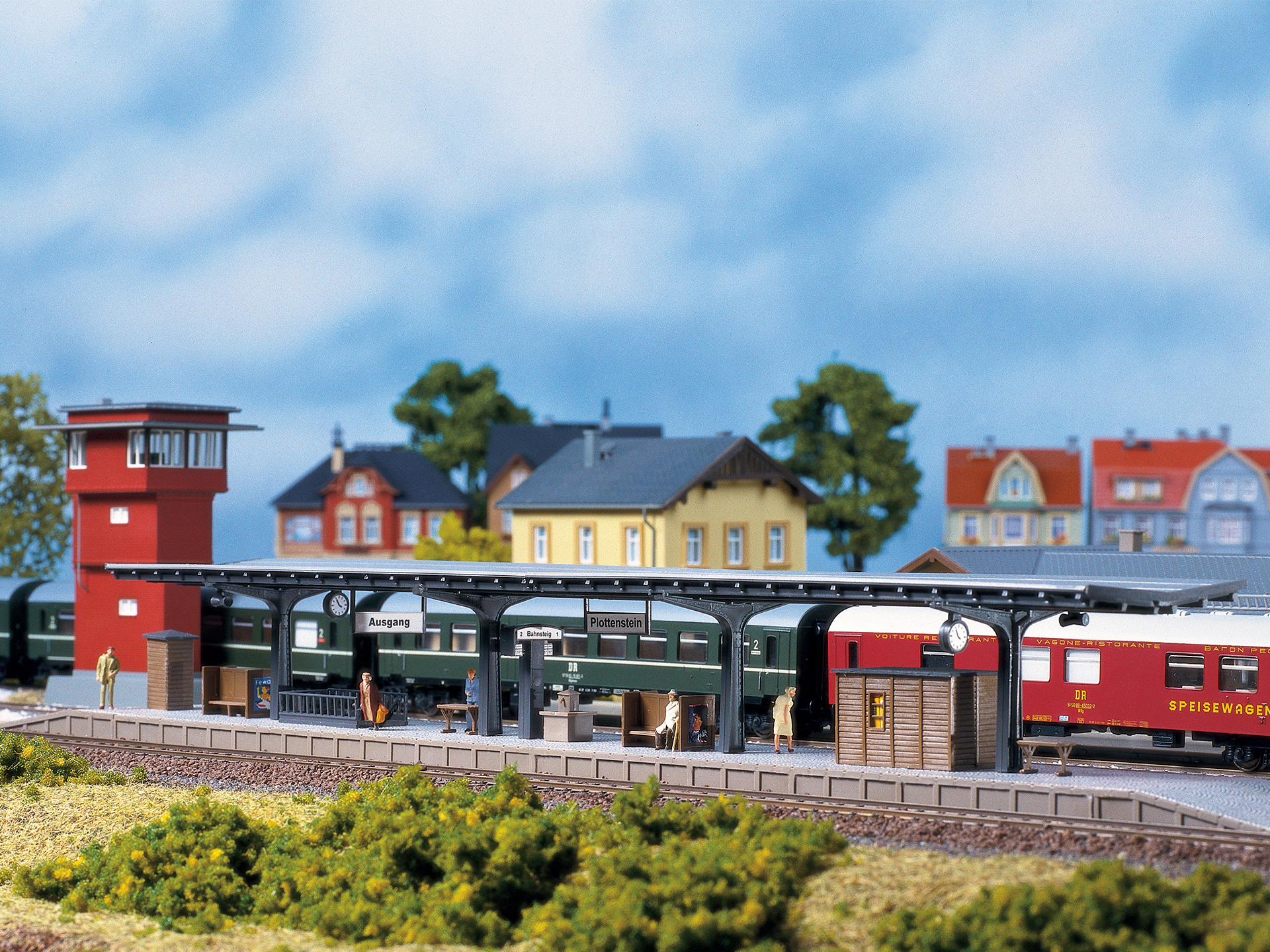 11376 Bahnsteig