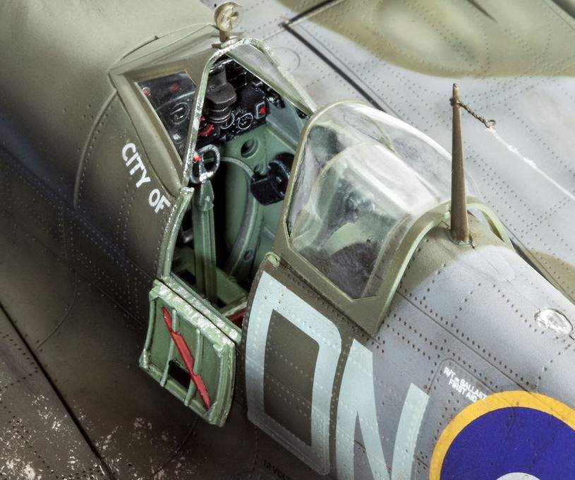 Revell 03927 Spitfire Mk.IXC