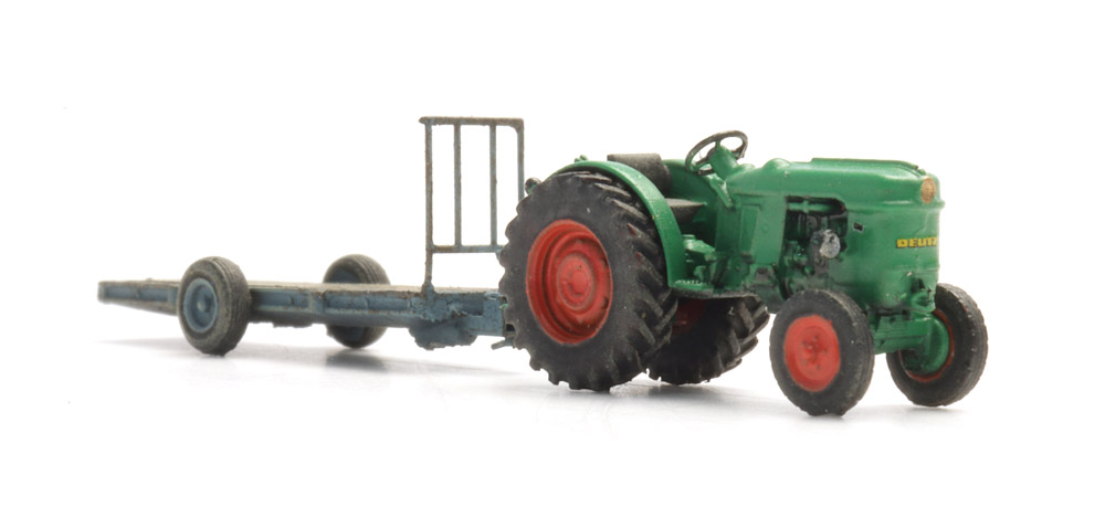 316.155 Deutz D30 Obstgartentraktor mit Anhänger