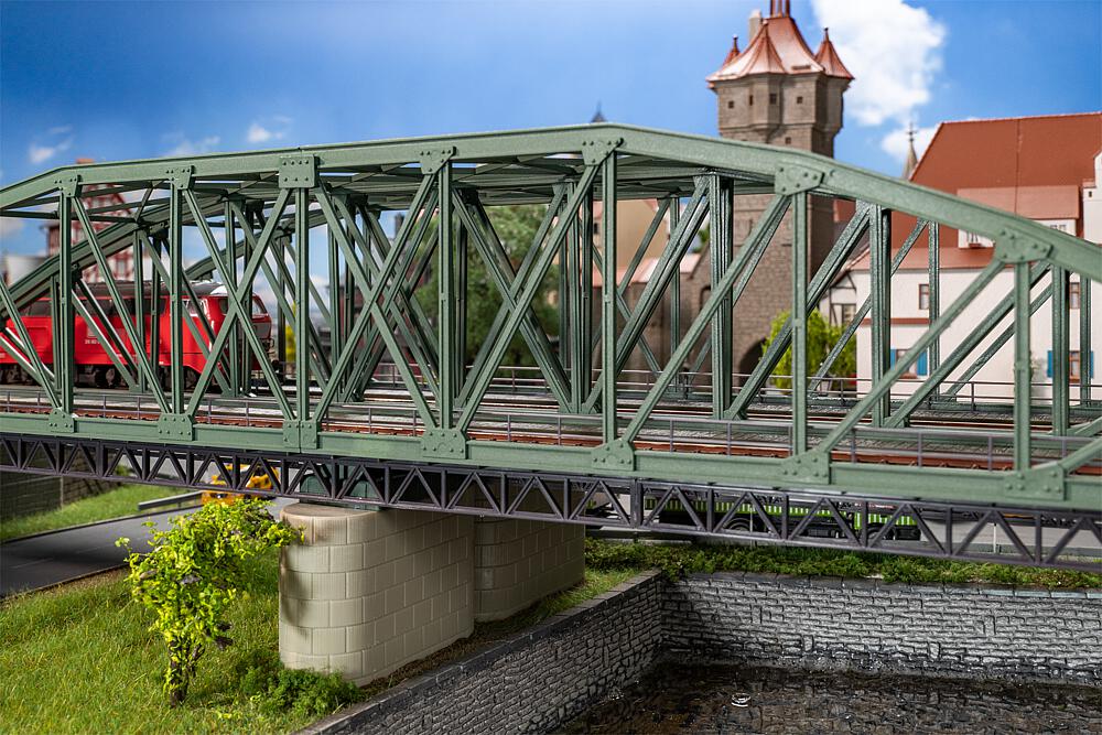 120507 Bogenbrücke, 2-gleisig