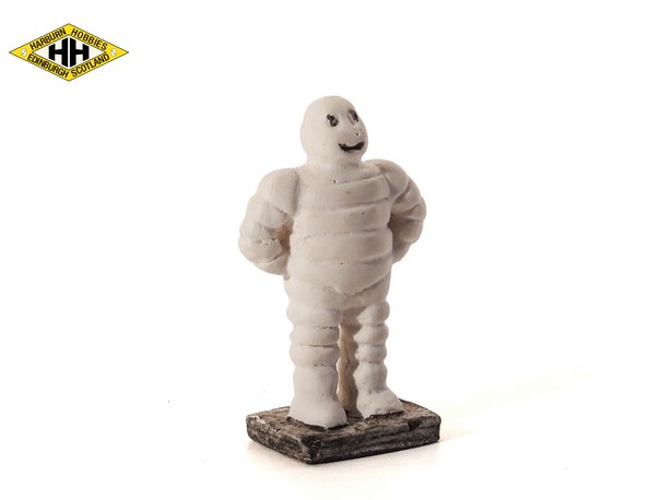 SS392 Die Figur des bereiften Mannes