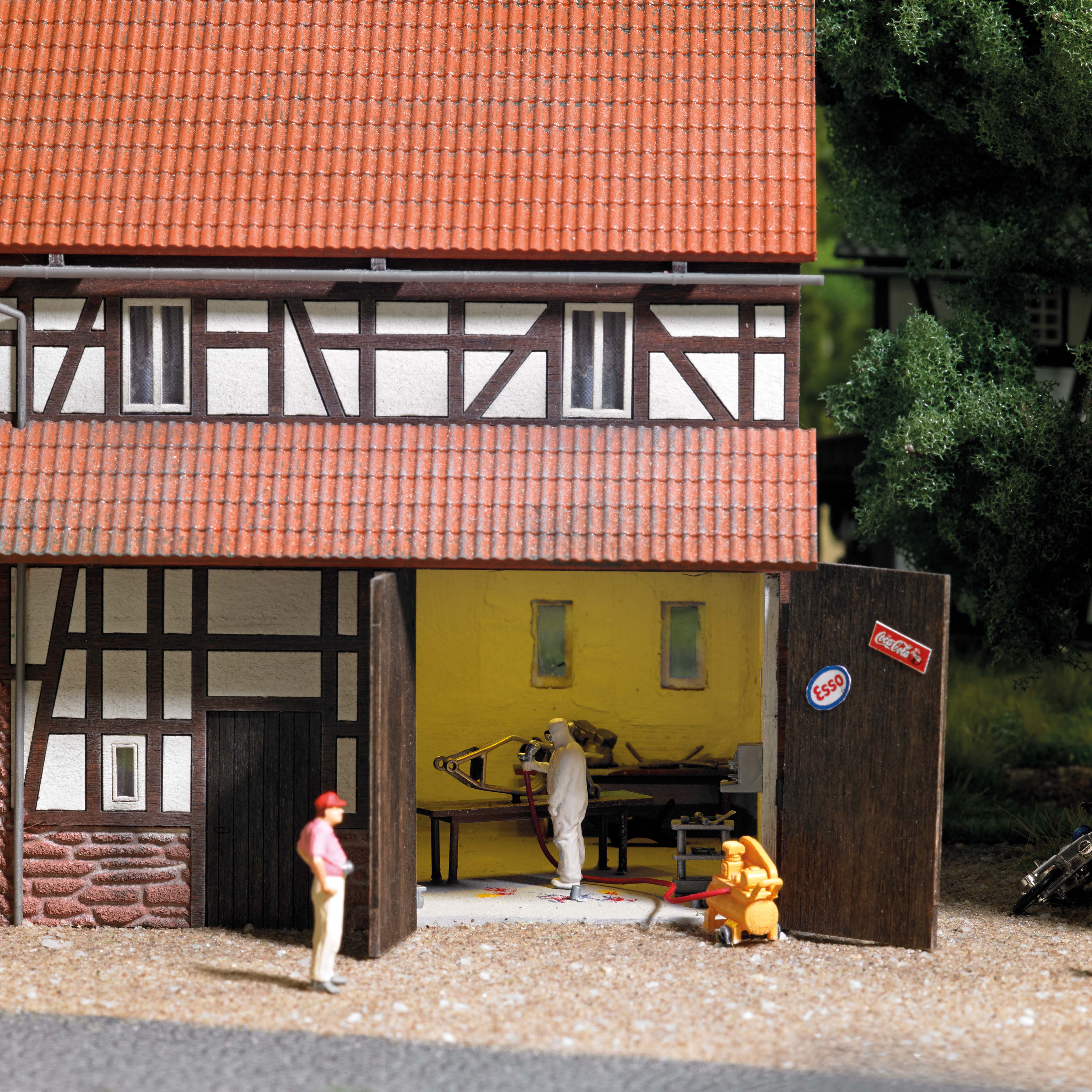 7811 Action-Set: Hinterhof Lackierer