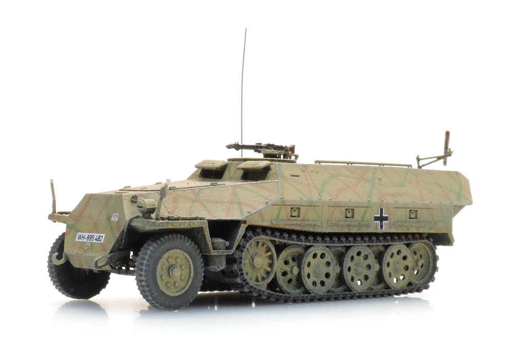 6870515 WM Sdkfz 251/1 D camo