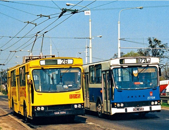 1137 Jahrbuch Omnibusse 2025