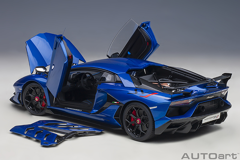 AUTOart 79174 Lamborghini Aventador SVJ met.blau