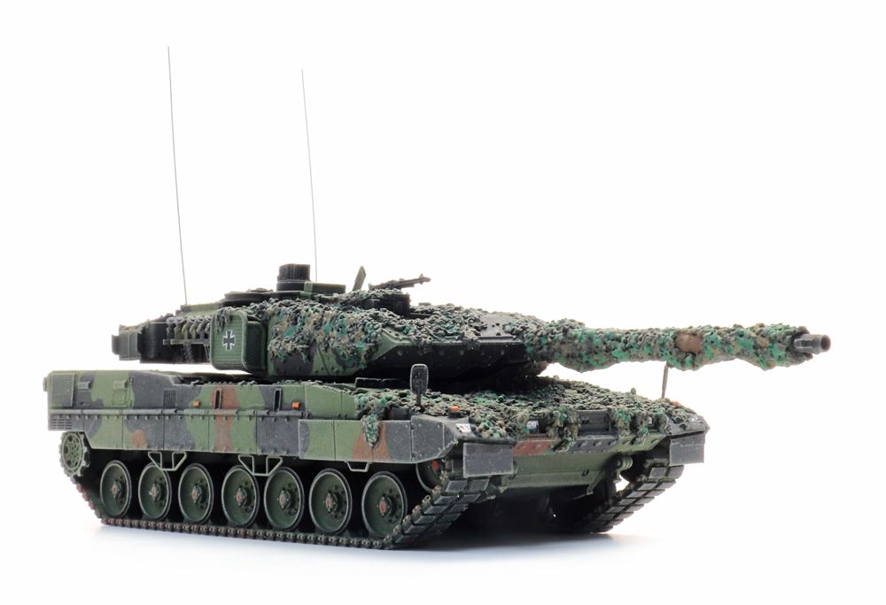 6870671 BRD Leopard 2A7 combat ready