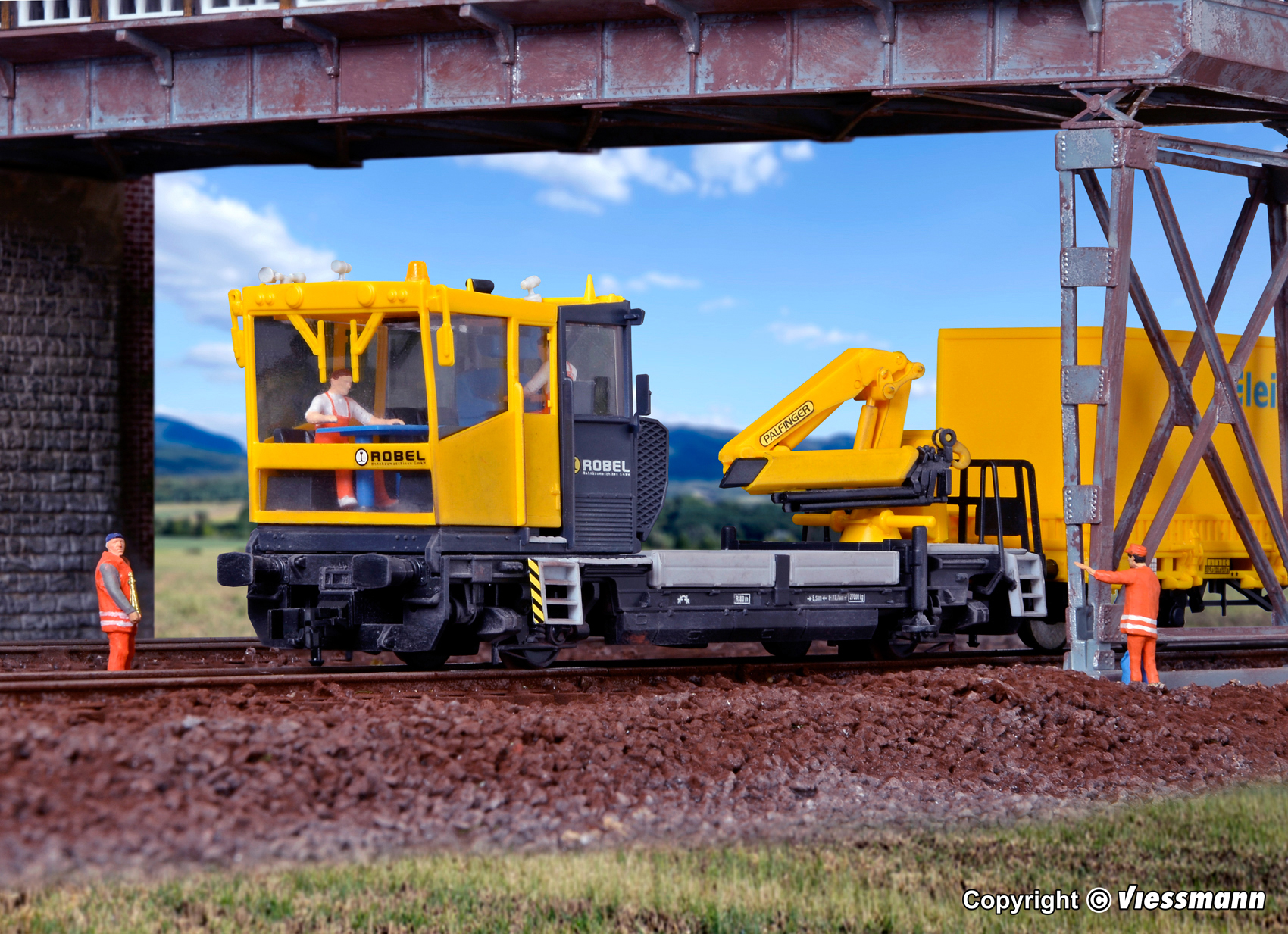 16100 ROBEL Gleiskraftwagen 54.22