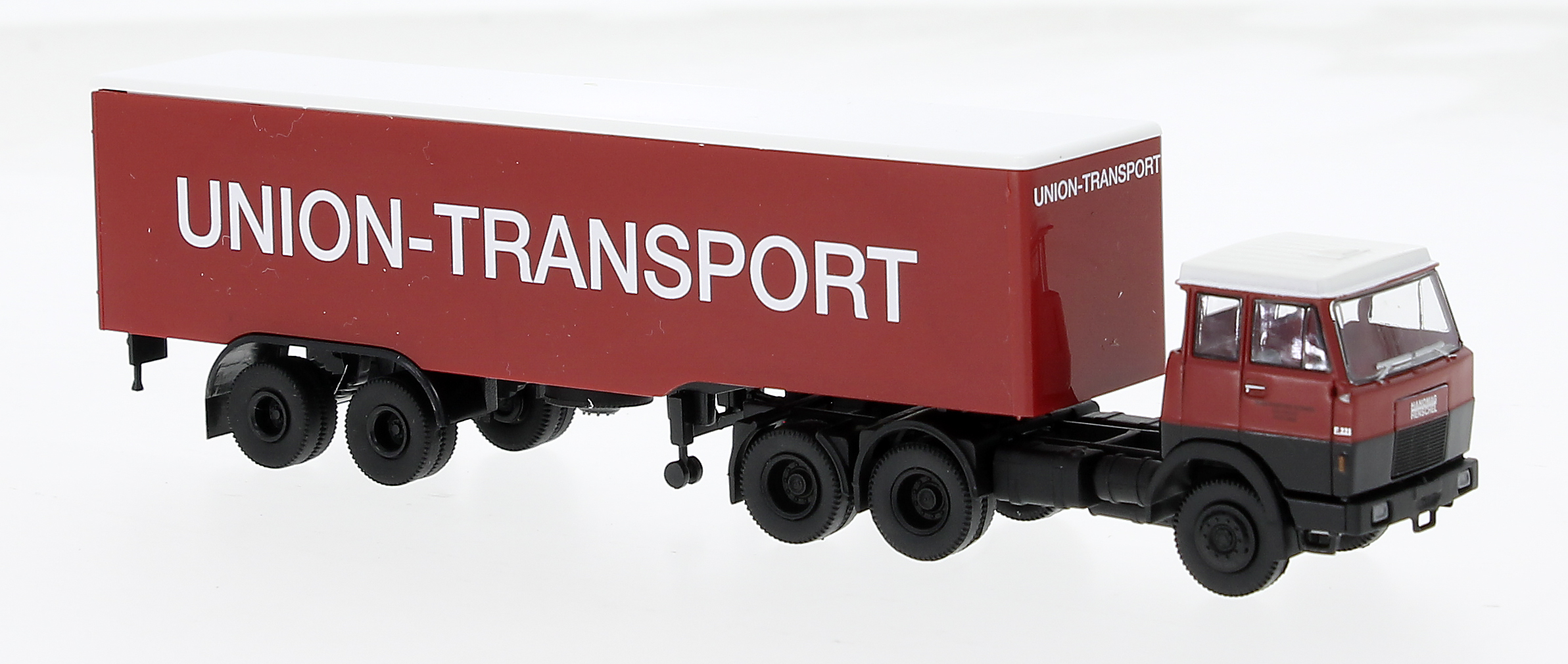 82251 Henschel F161S Koffer-SZ Union Trans.
