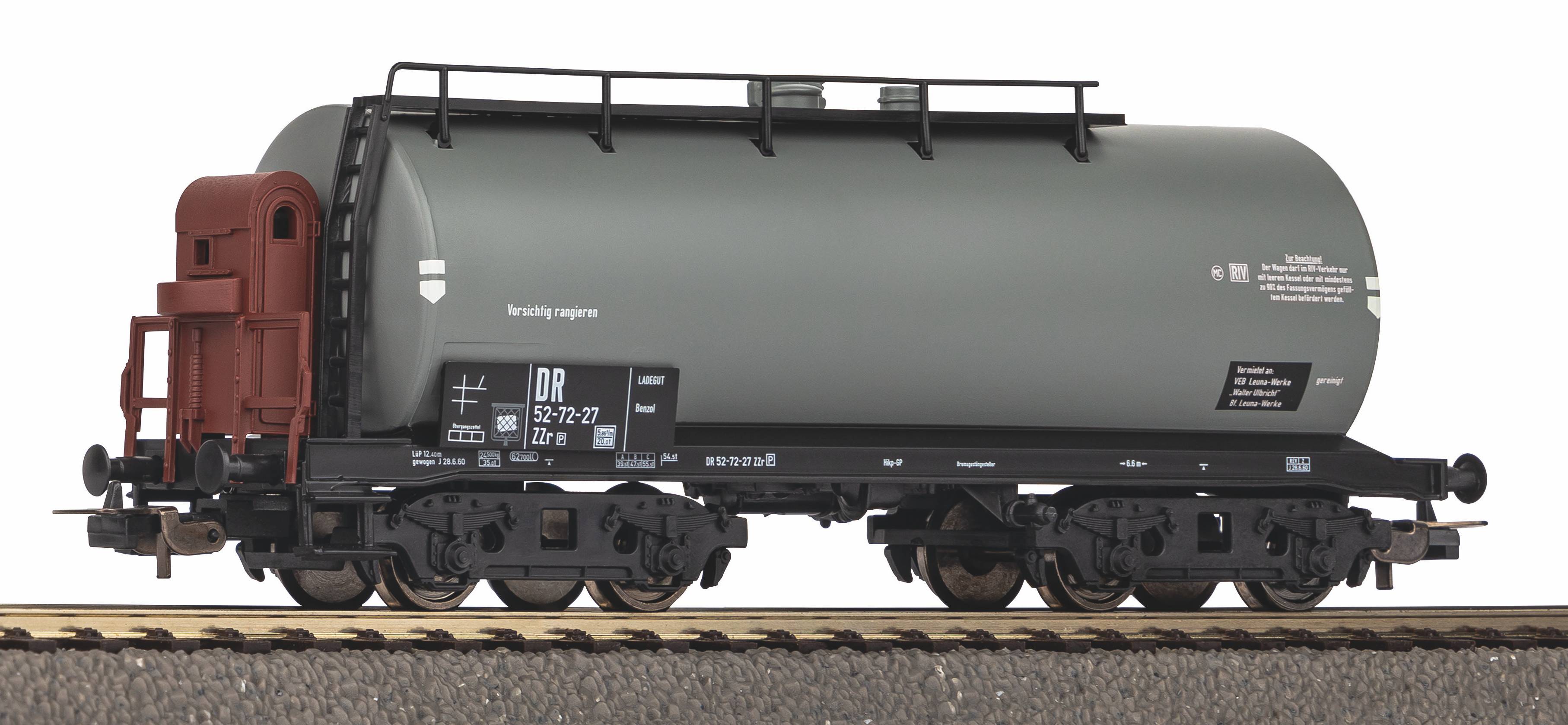 Piko 24509 DR Kesselwagen ZZr Ep.3