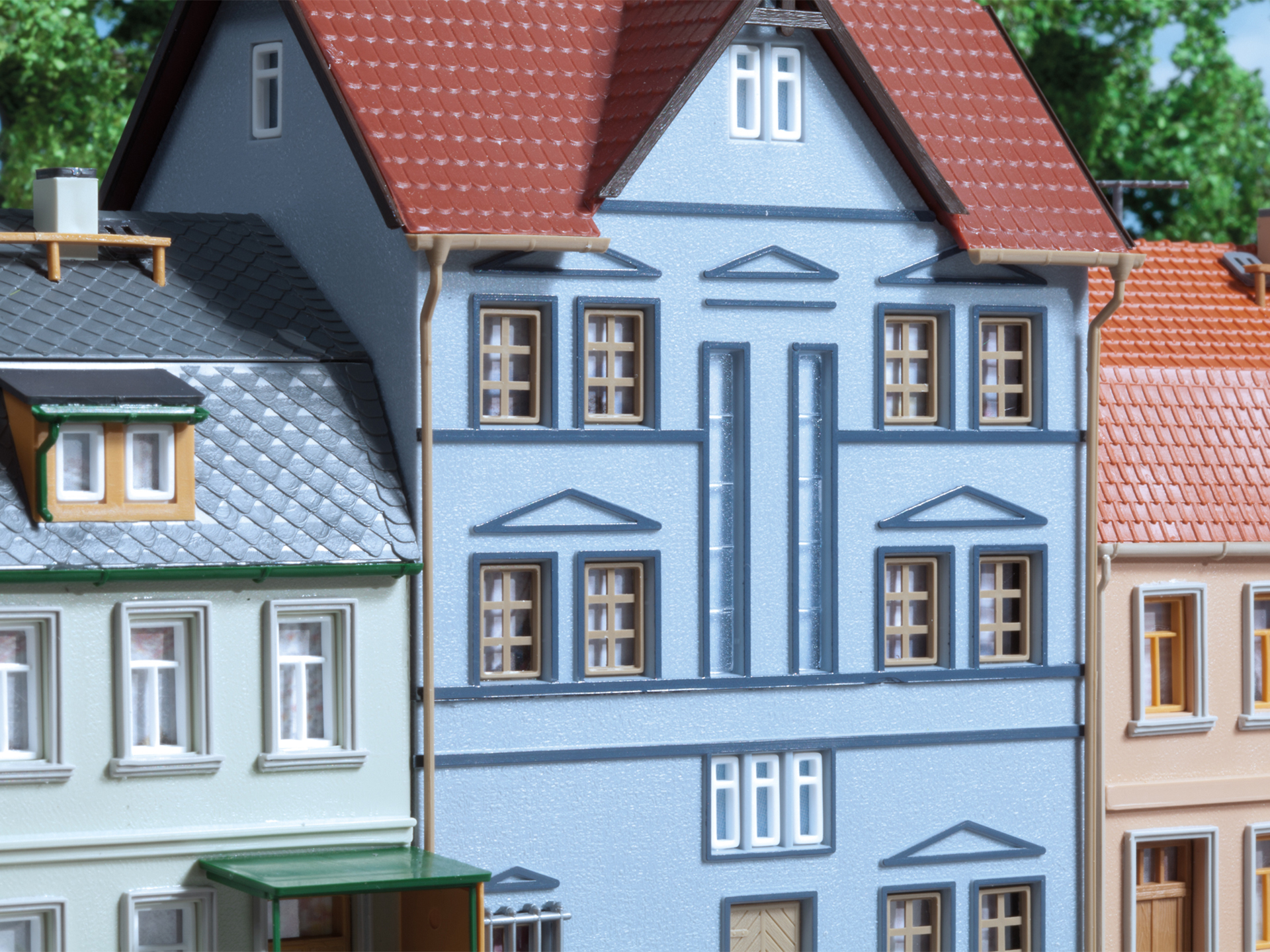 48650 Sprossenfenster und Türen