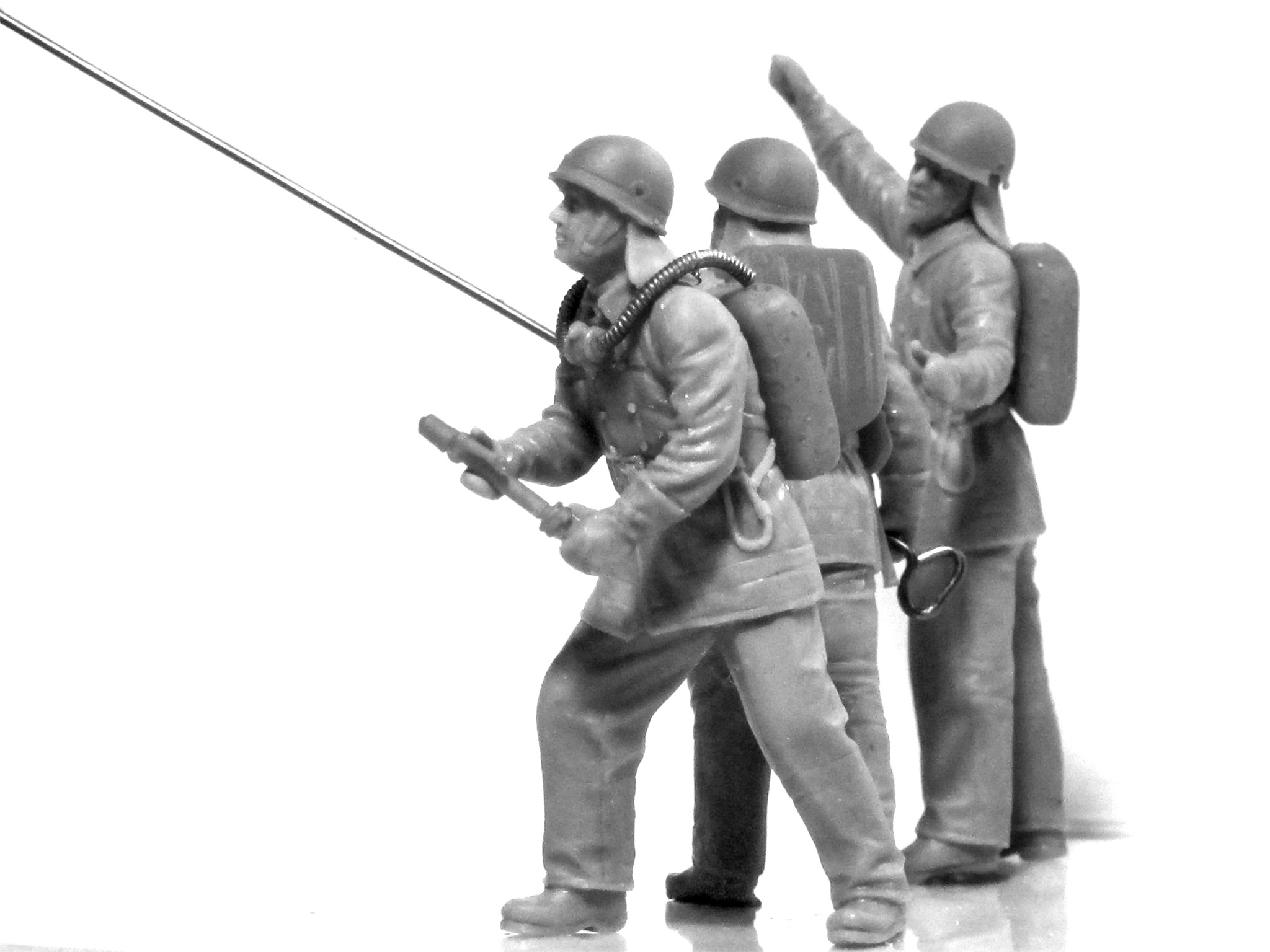 ICM 35623 Soviet Firemen (1980s) - Feuerwehrmänner