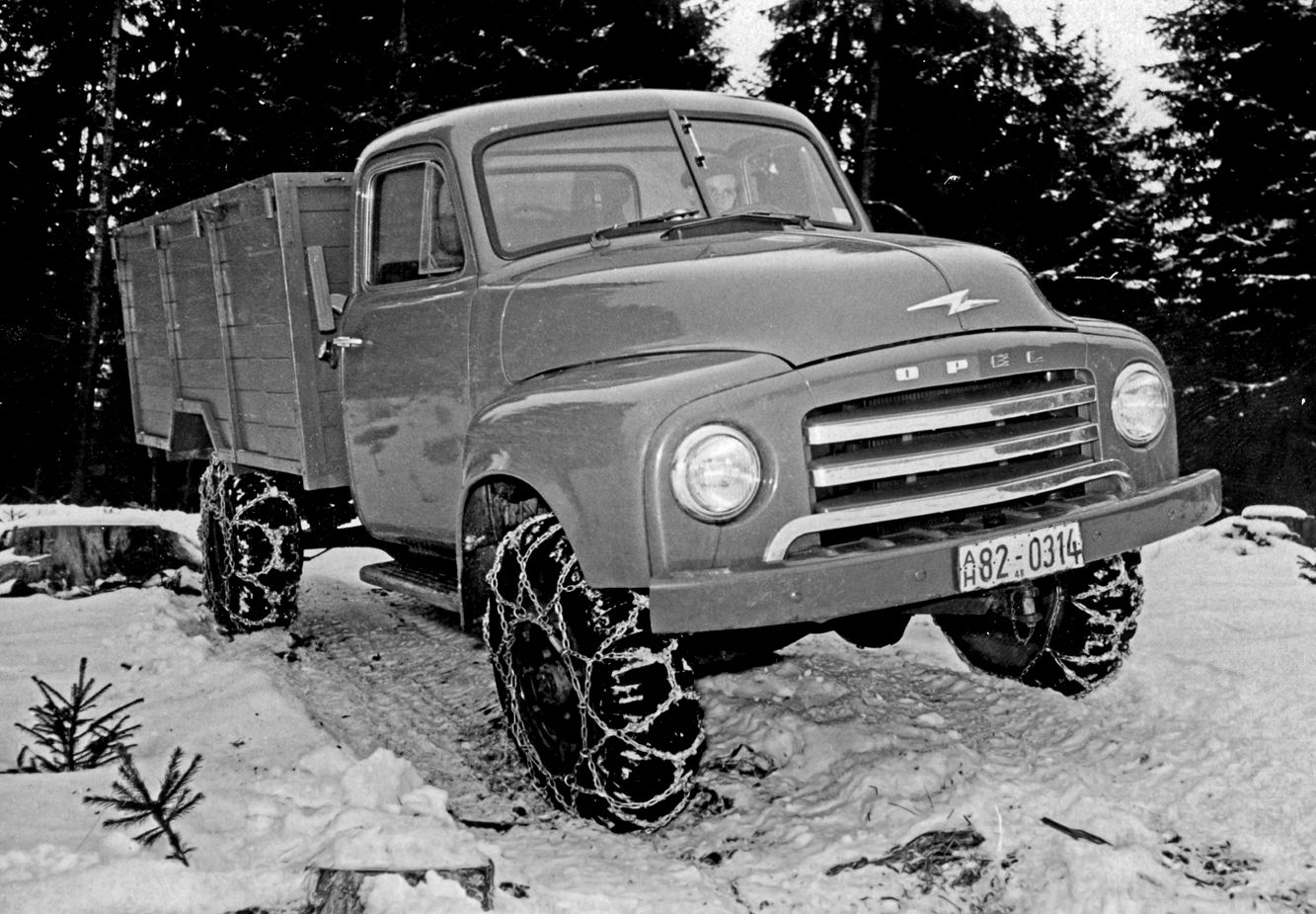 Podszun 1185 Jahrbuch Opel 2026