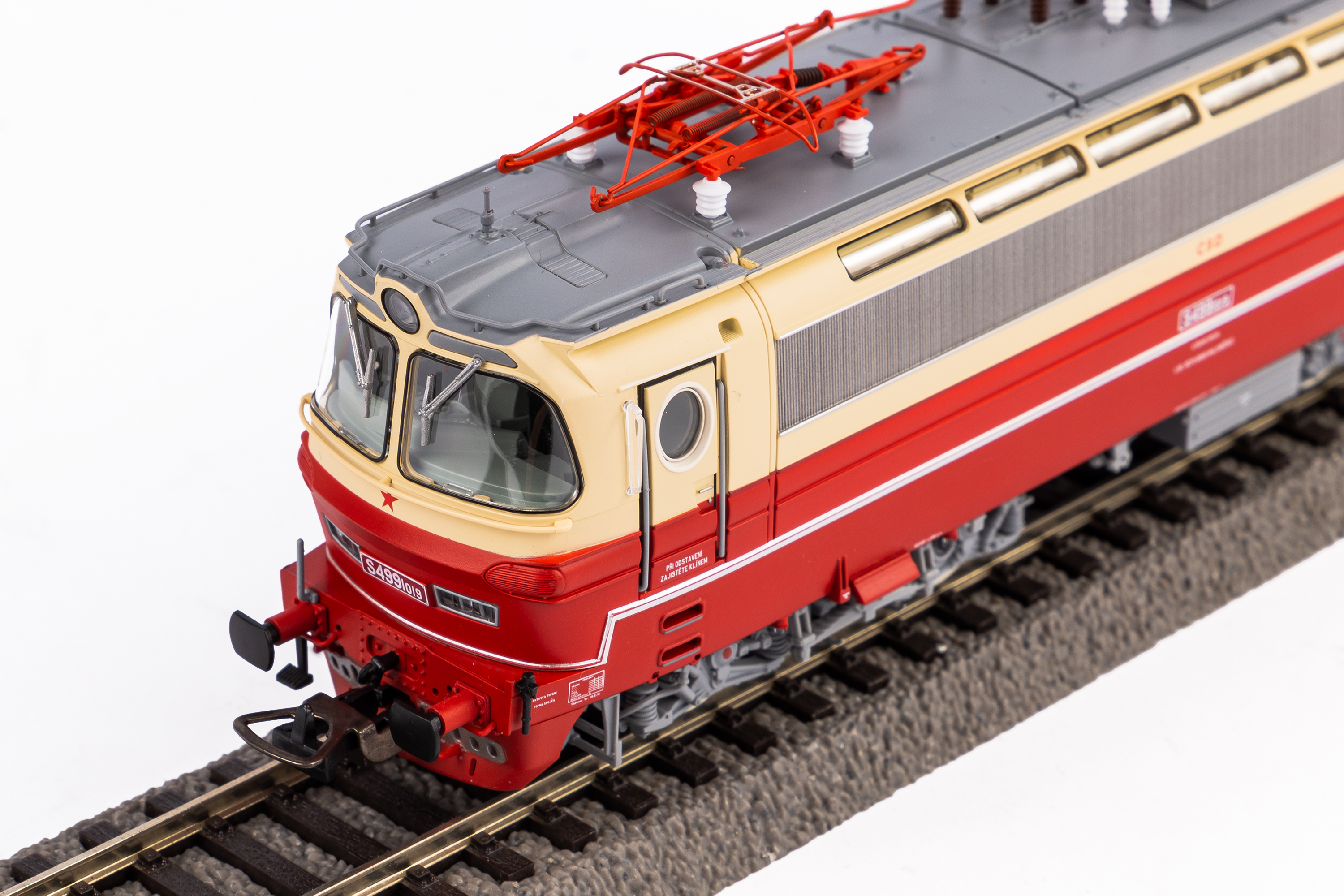 Piko 51389 CSD E-Lok Rh 240 Ep.4