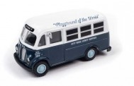 Classic Metal Works 30628 Metro Truck Local Express 