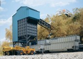 Walthers 3051 Coal Flood Loader 
