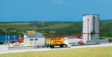 Auhagen 12264 Kleines Tanklager mit Hochtank 