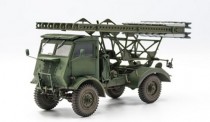 Revell 03338 BM-13-16 on W.O.T. 8 chassis 